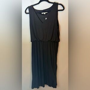 NWT LOFT Black V-Neck Sleeveless Midi Dress Size M